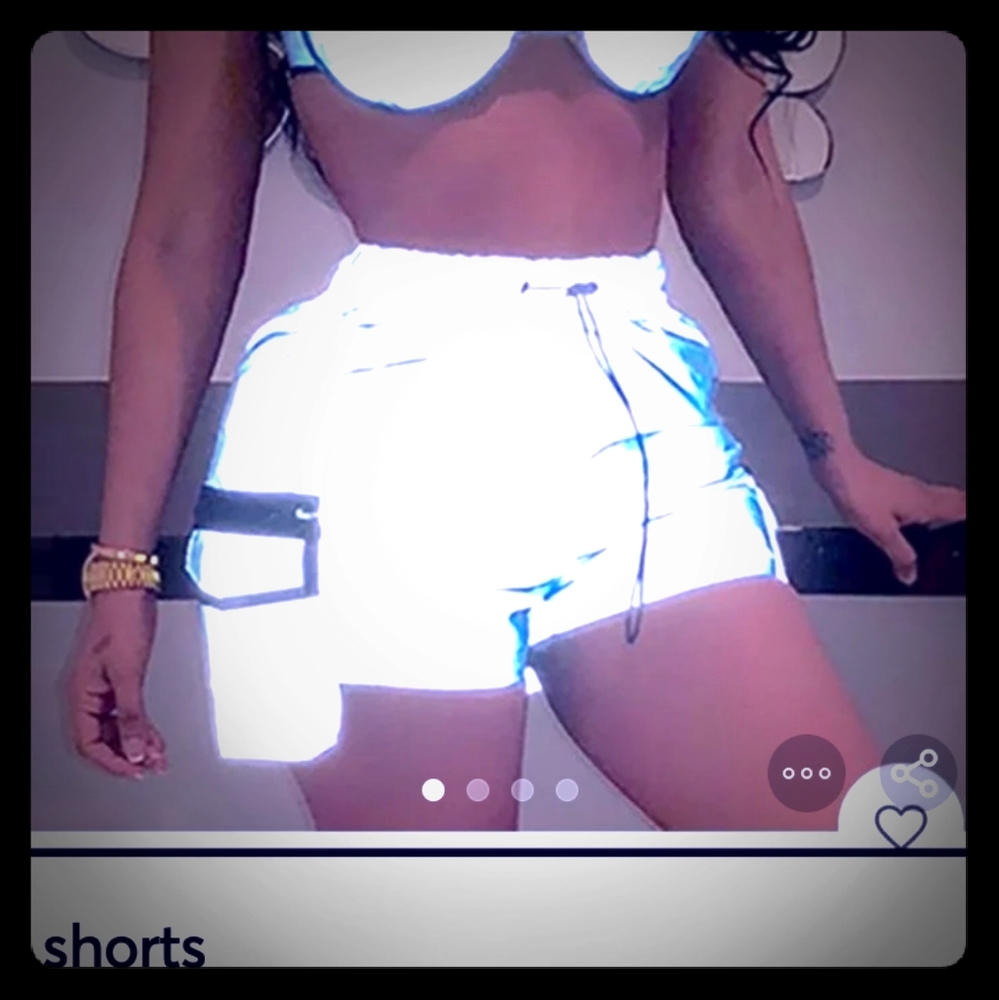 Athletic shorts